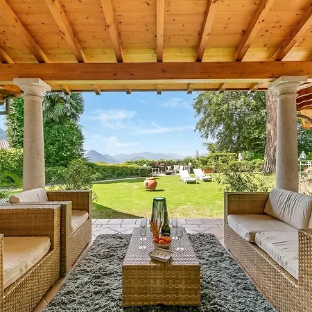 Villa Tre Pini Garden Escape