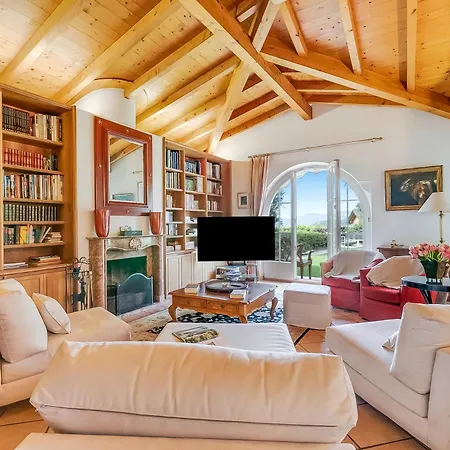 Tre Pini Garden Escape Villa