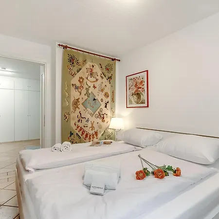 Villa Tre Pini Garden Escape *