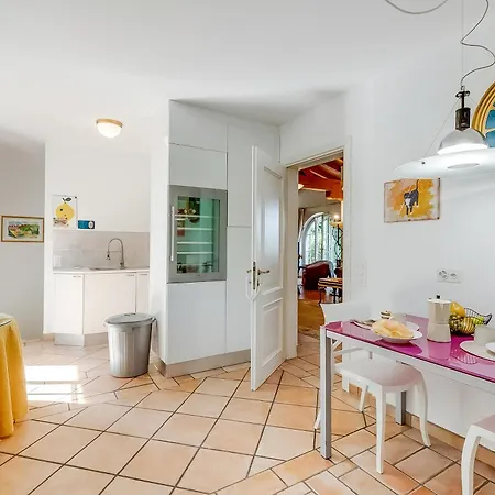 Villa Tre Pini Garden Escape Lugano